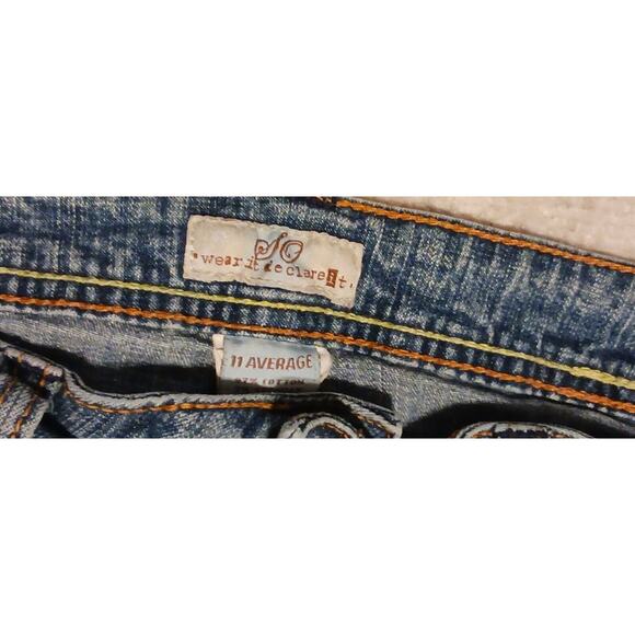 Women Flare Jeans Size 11 Mid Rise Stretch Denim 31"x28.5" SO Wear It Declare it - Picture 10 of 10